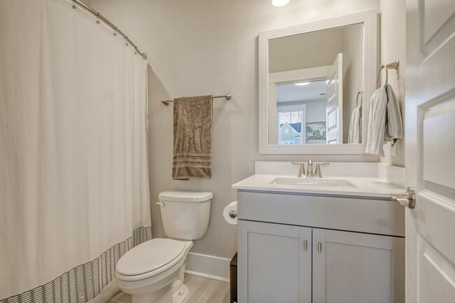 Building Photo - Refined Living in Midtown Nexton