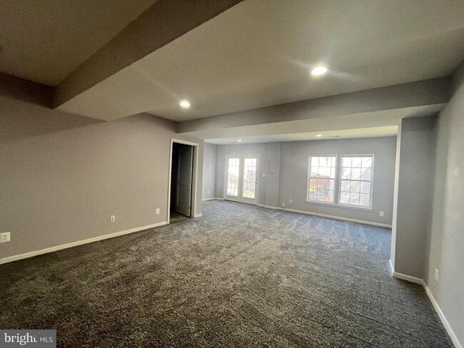 Building Photo - 67 Pike Pl