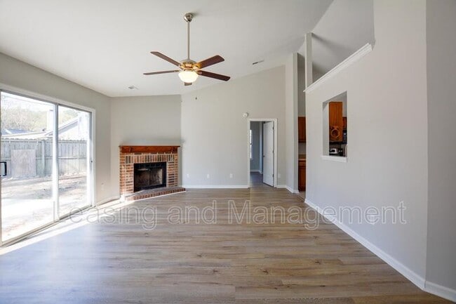 Building Photo - 801 Alwyn Blvd