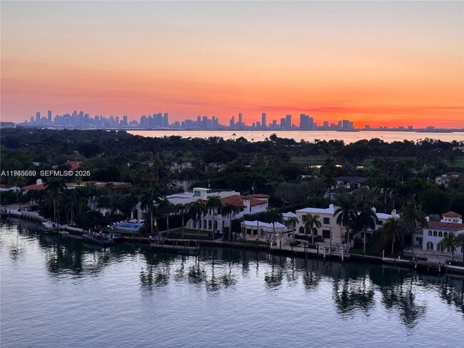 Building Photo - 5700 Collins Ave