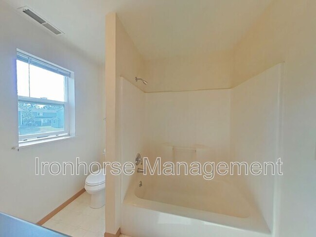 Building Photo - 2460 Wheeler Dr