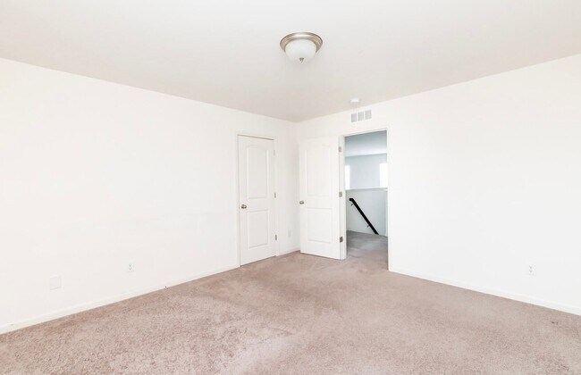 Building Photo - Caswell Springs - 4 bed, 3 full bath home