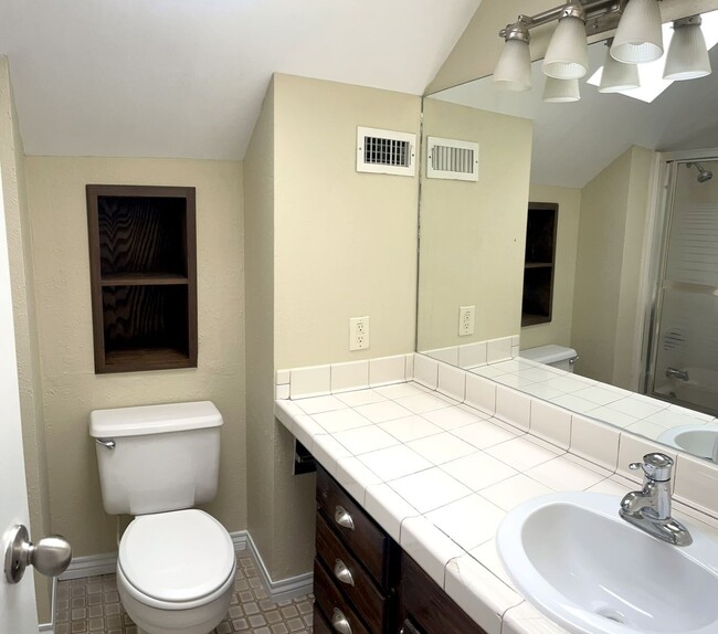 Building Photo - Anderson Mill Home 2 blocks from Noel Gris...