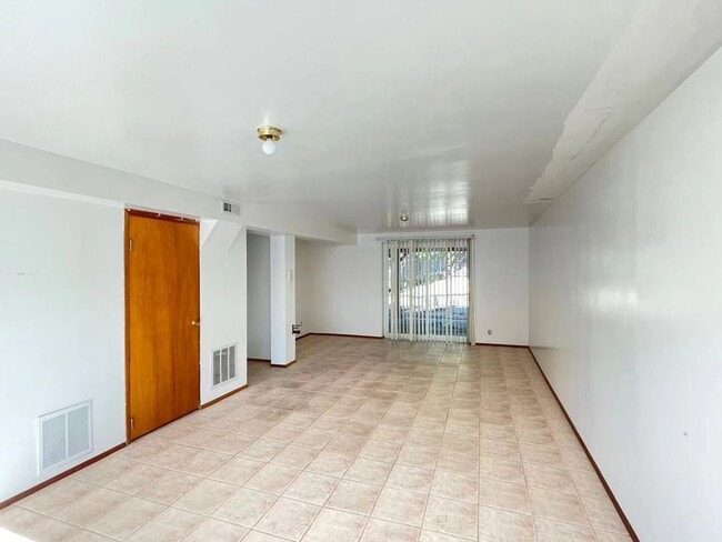 Building Photo - Great Home for rent