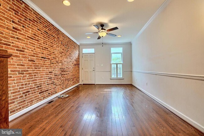 Building Photo - 1546 S Hanover St