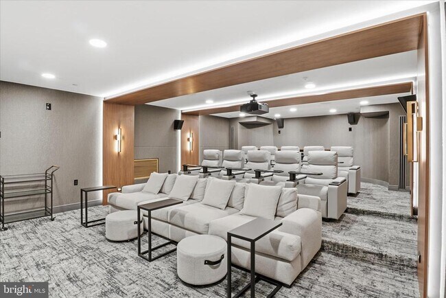 Building Photo - 631 D St NW