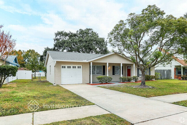 Building Photo - 8409 Millwood Dr