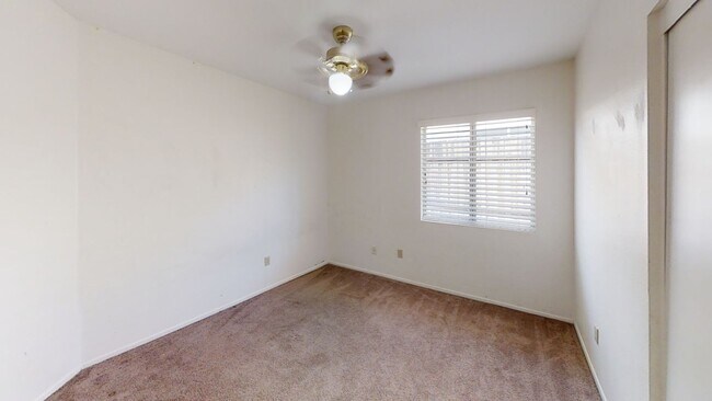 Building Photo - 35582 Penrose Ln