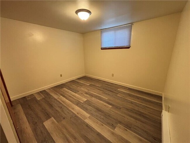 Building Photo - 1195 Lynn St