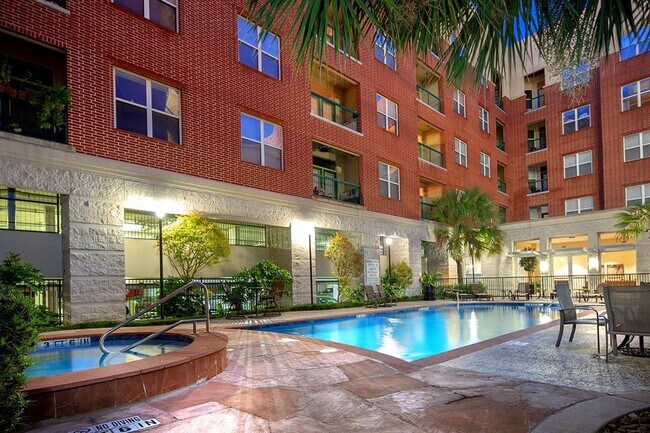 Building Photo - 300 St Joseph Pkwy