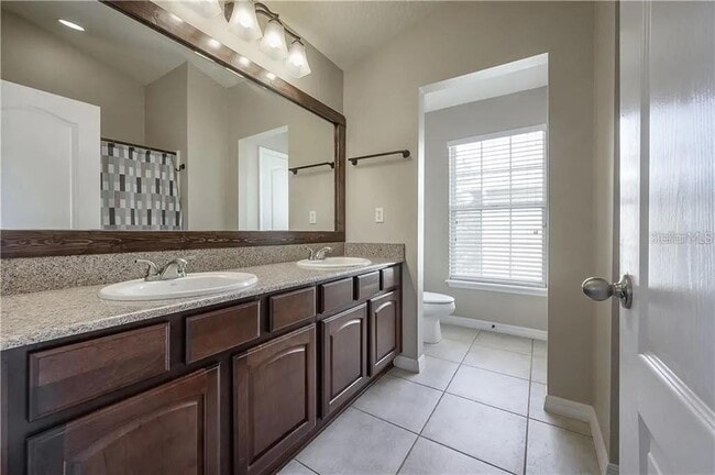 Building Photo - 6729 Eagle Feather Dr