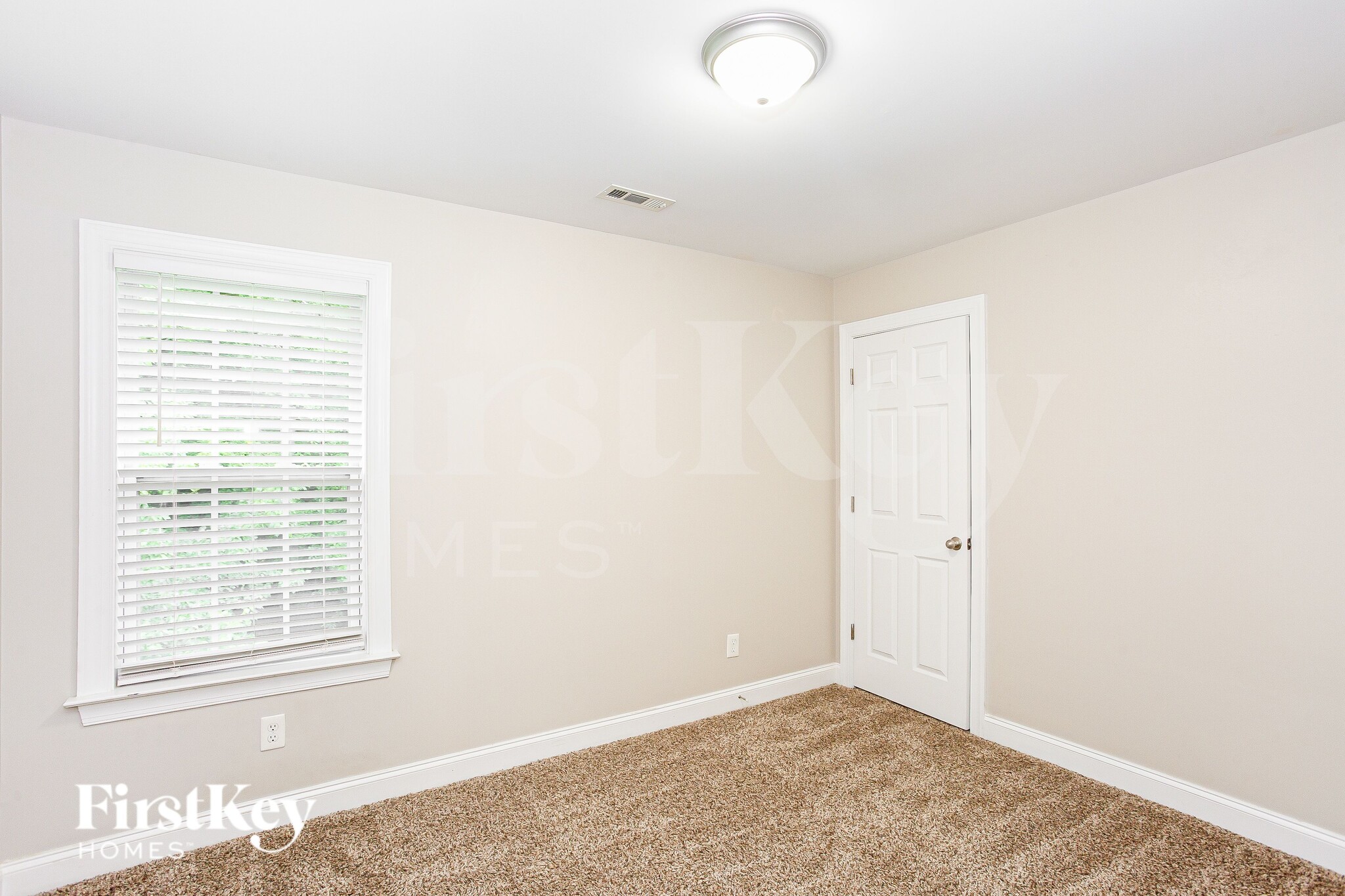 Building Photo - 10826 Dapple Grey Ln