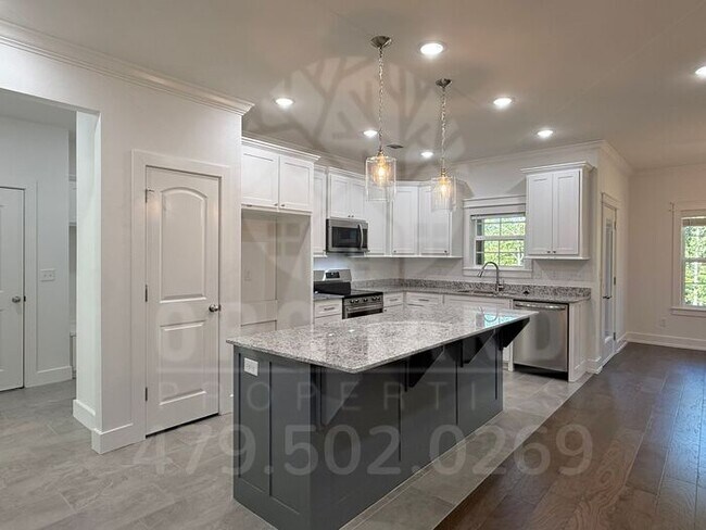 Building Photo - Bella Vista Single-Family Home- 3 Bed/ 2 Bath w/Hobby Room- Stunning Denver Plan