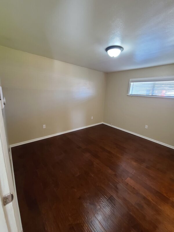 Building Photo - 15108 Washington Ave SW