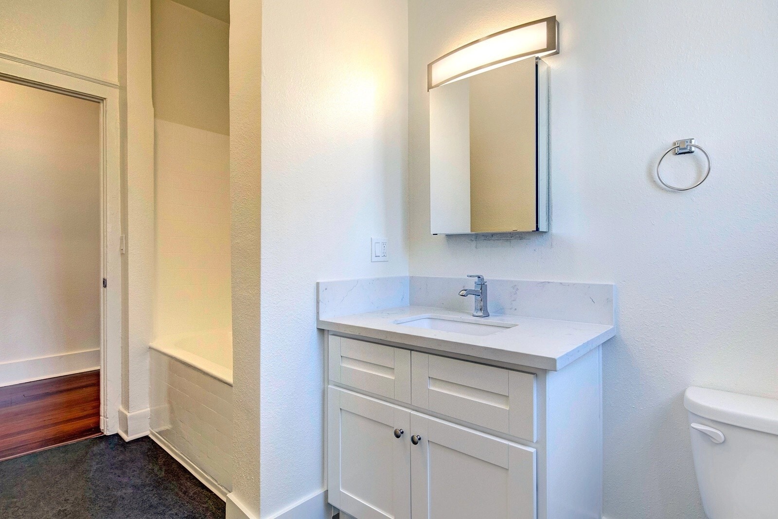 Building Photo - 2801 San Marino St