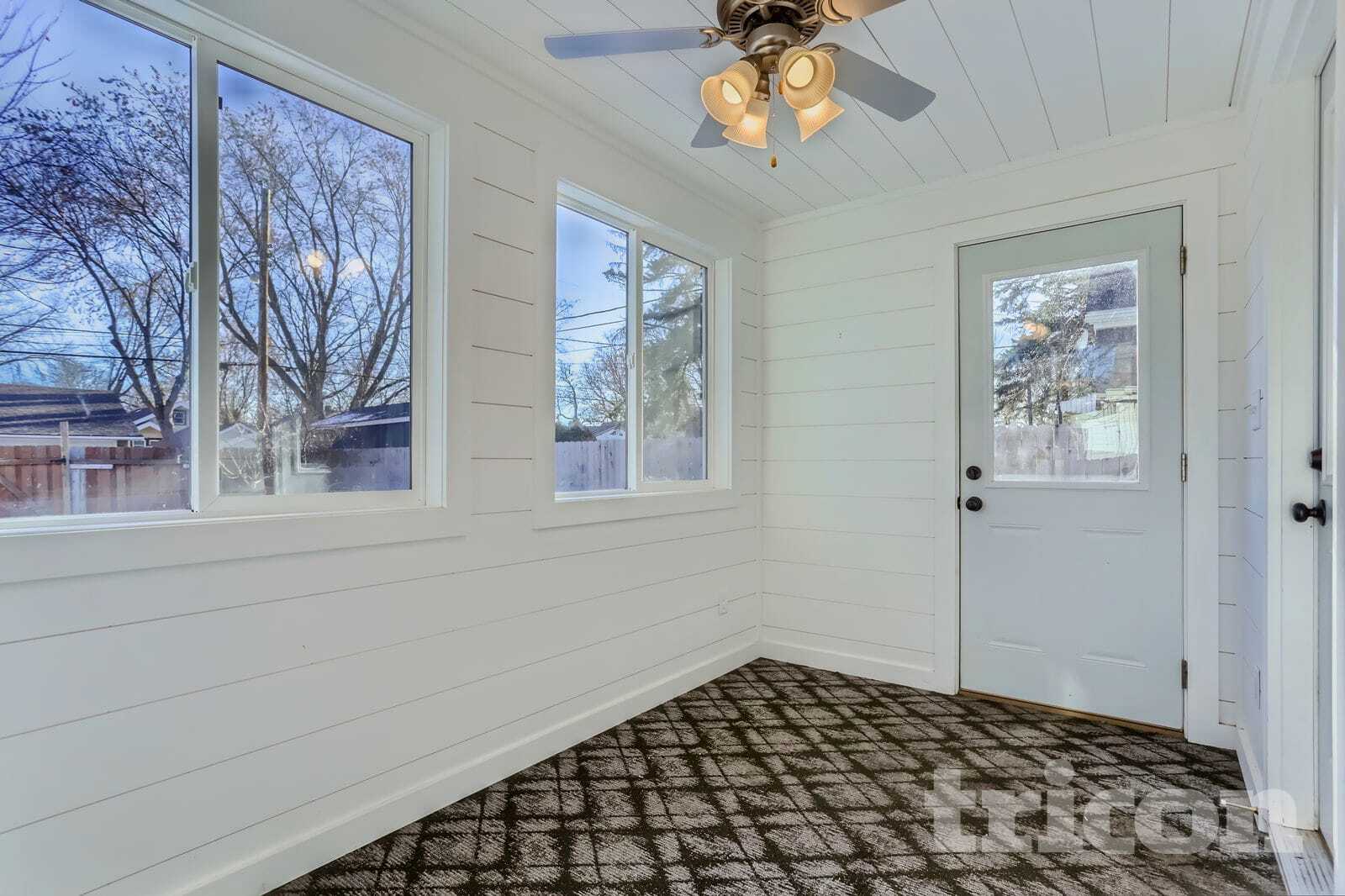 Building Photo - 906 Cherokee Ave