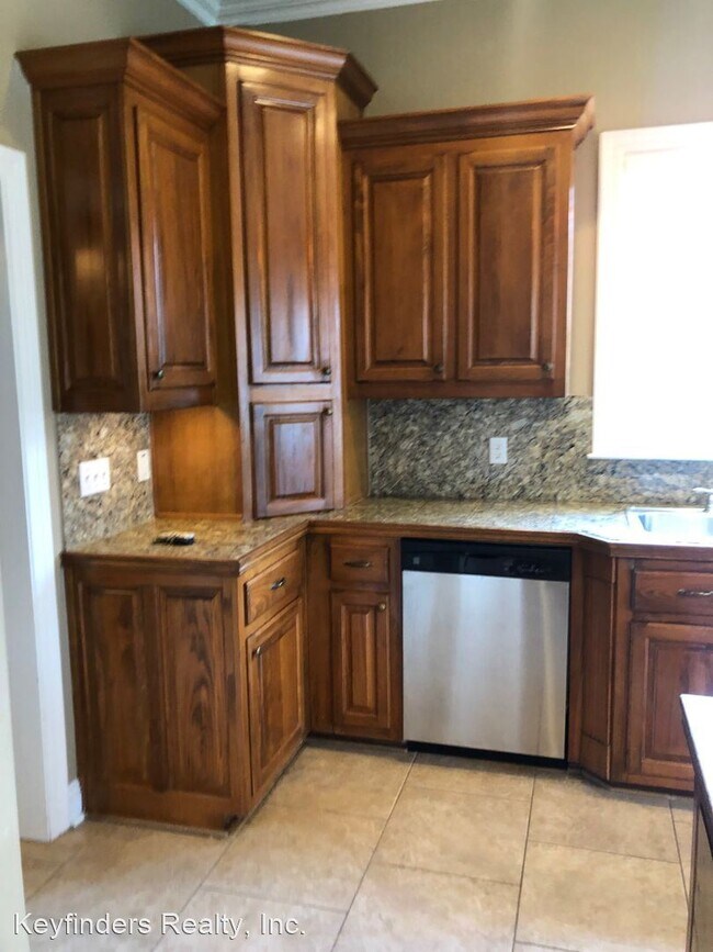 Building Photo - 4 br, 3 bath House - 8556 Glenfield Drive