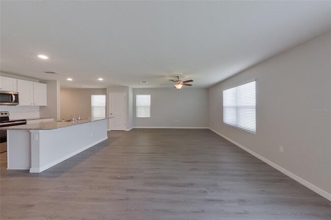 Building Photo - 8597 SW 44th Ct