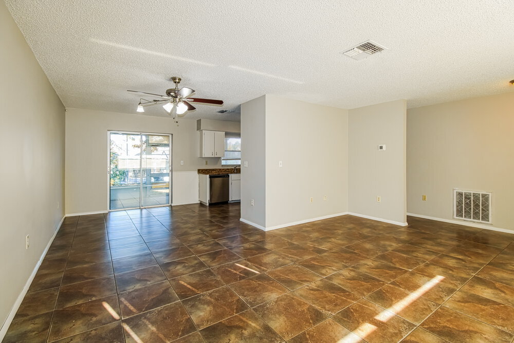 Building Photo - 11103 Mayflower Rd