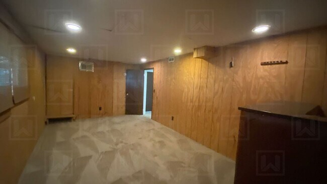 Building Photo - Excellent 4 Bedroom Home in Pleasant Grove