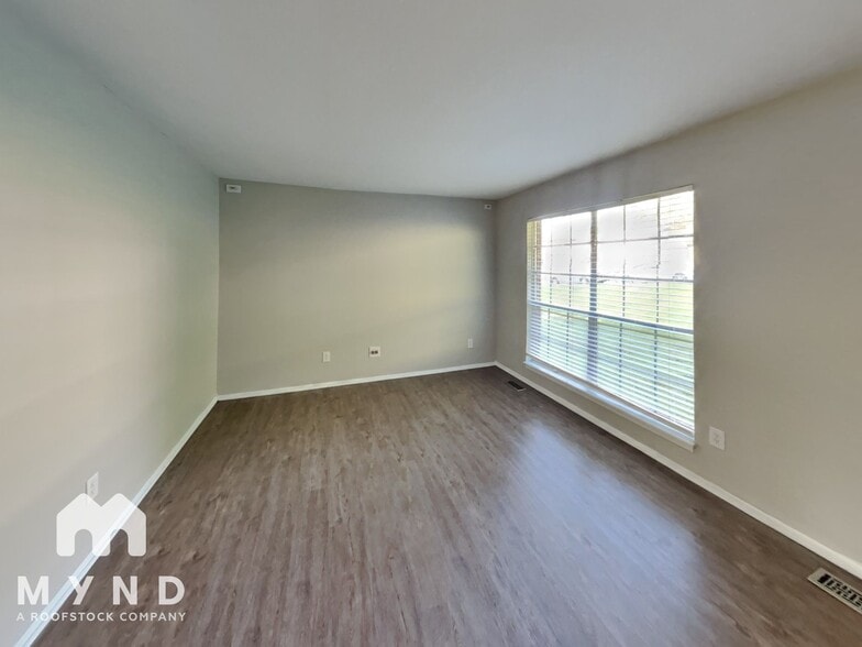 Building Photo - 933 Arcadia Cir