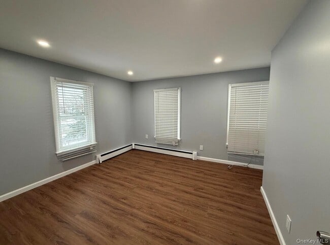 Building Photo - 45 Garfield St