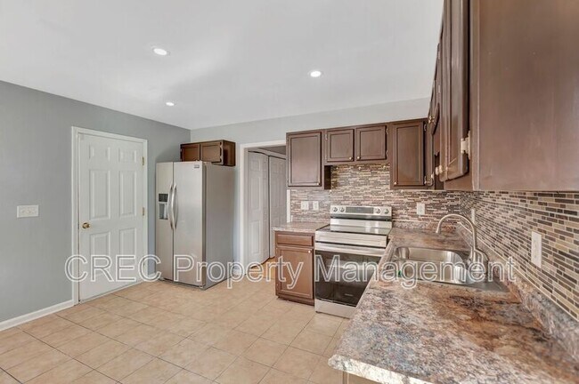 Building Photo - 3019 Woodington Pl
