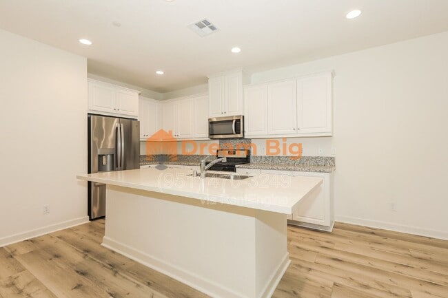 Building Photo - 3605 E Delight Paseo