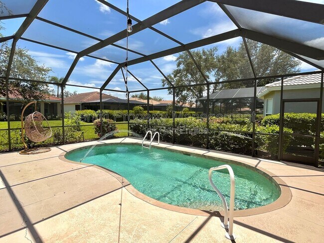 Building Photo - 13062 Sail Away St