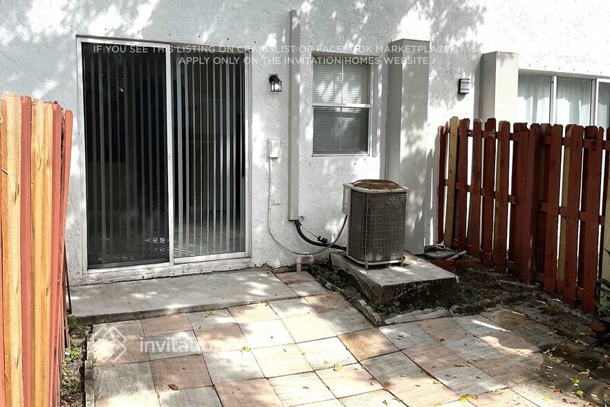 Building Photo - 5430 NW 107th Ave