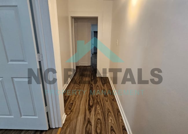 Building Photo - 124 Depot St