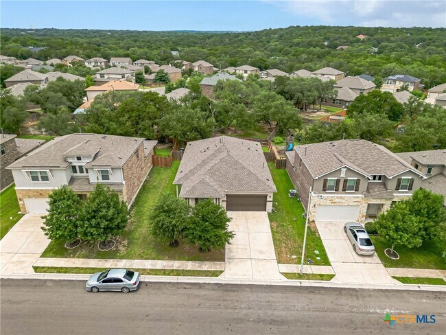 Building Photo - 124 Mary Max Cir