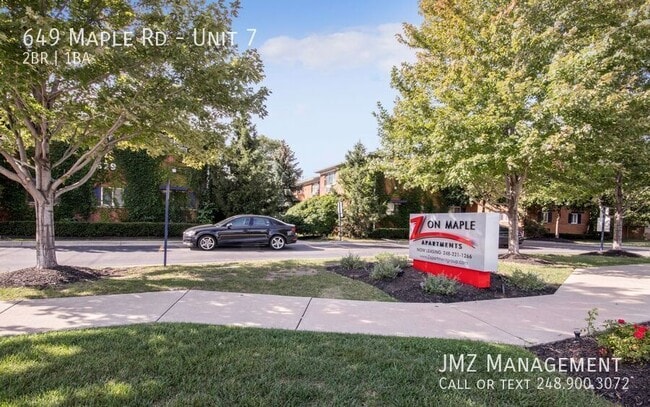 Building Photo - 649 W Maple Rd