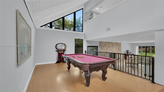 Building Photo - 540 SW 101st Ave