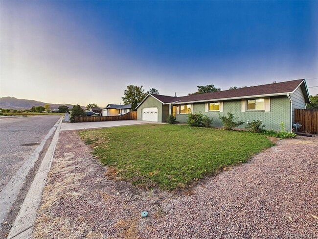 Building Photo - 3065 Penmoor Dr