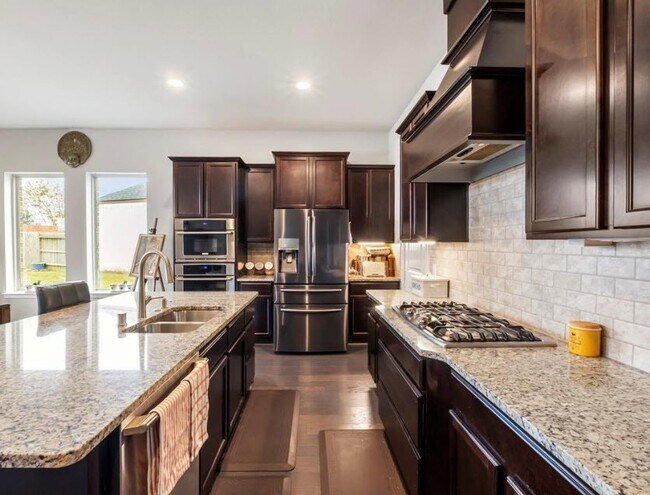 Building Photo - 5231 Pickford Grove Ln