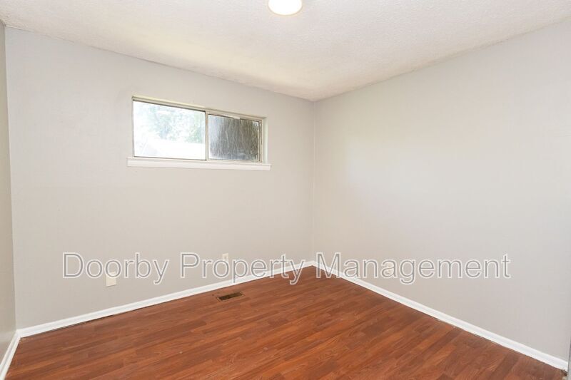 Building Photo - 1237 Wheeler Ave