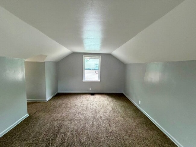 Building Photo - Section 8 Ready Completely Renovated 3-Bedroom Home for Lease - Call (313)429-3244