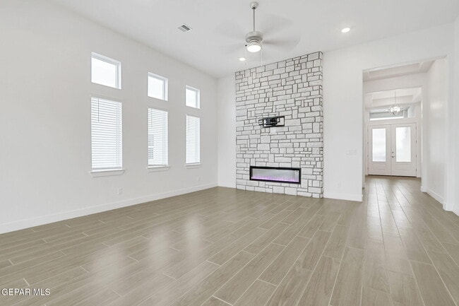 Building Photo - 12929 Powick Dr