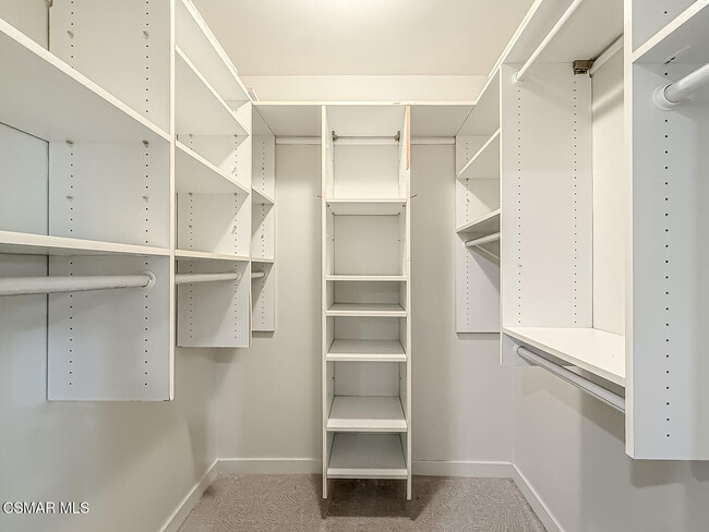 Building Photo - 21 Westbury St