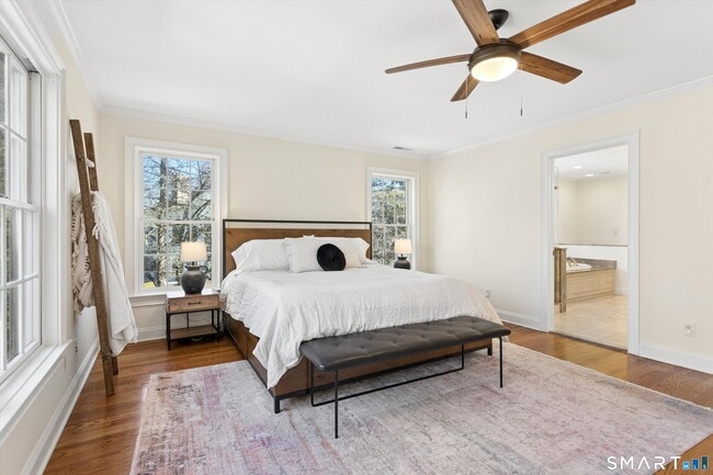 Building Photo - 166 Edward Pl