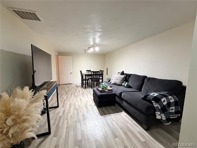 Building Photo - 9080 Cypress Dr