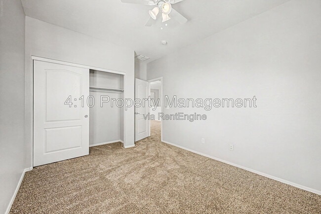 Building Photo - 852 S Colonial Dr