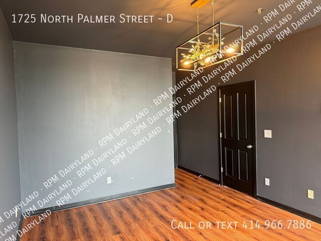 Building Photo - Stunning Brewer's Hill Townhome, 5 floors,...