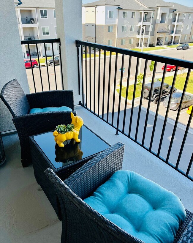 Building Photo - Comfortable 3 Bed / 2 Bath Home Available in Lehi