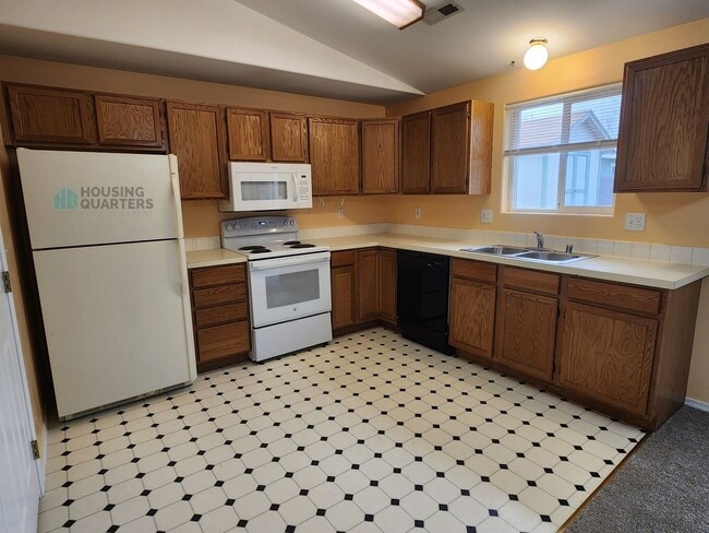 Building Photo - 12411 W 11th Ave