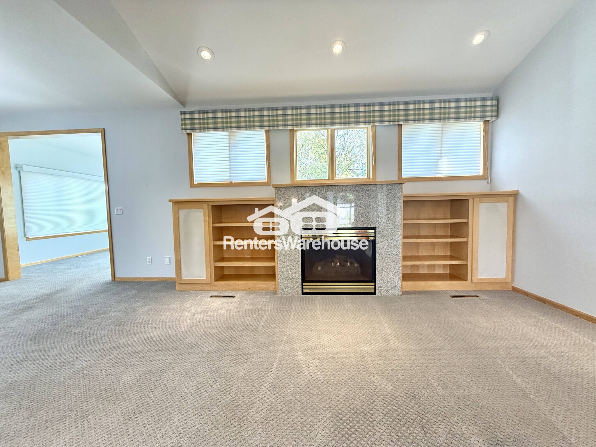 Building Photo - 9536 Windflower Pl N