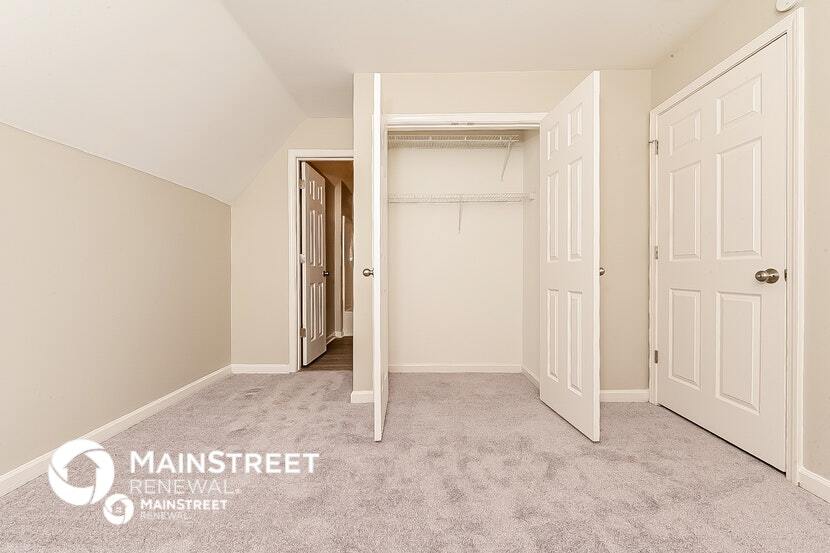 Building Photo - 4001 Park Pl Cir