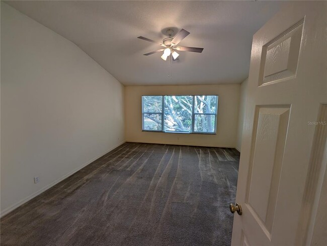 Building Photo - 4210 Bismarck Palm Dr