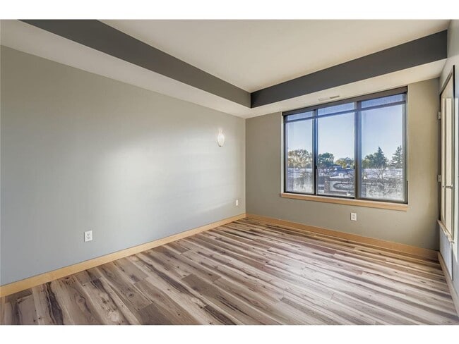 Building Photo - 10 E 26th St